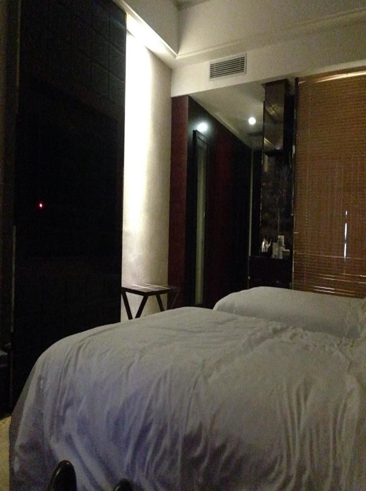 Boya Holiday Hotel กวางโจว ภายนอก รูปภาพ