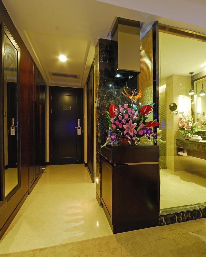 Boya Holiday Hotel กวางโจว ภายนอก รูปภาพ