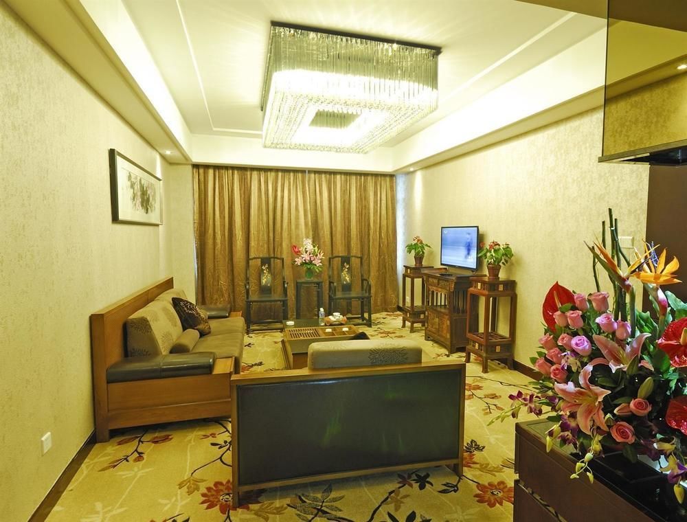 Boya Holiday Hotel กวางโจว ภายนอก รูปภาพ